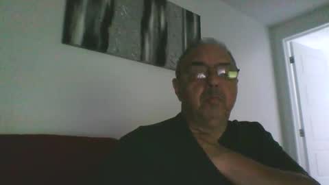 Snapshot of mambow99 chatting on 04.11.26 OLDMANFREE online show from 04.11.26