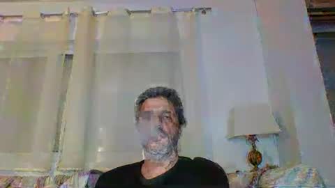 Snapshot of man211172 chatting on 02.26.25 man211172 online show from 02.26.25