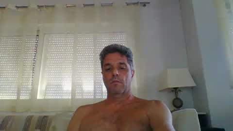 Snapshot of man211172 chatting on 09.27.25 man211172 online show from 09.27.25