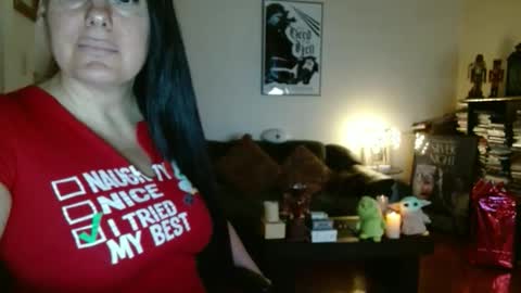 Snapshot of mandaloriangirlsfight chatting on 12.04.25 mandaloriangirlsfight online show from 12.04.25