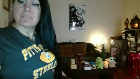 Snapshot of mandaloriangirlsfight chatting on 12.14.25 mandaloriangirlsfight online show from 12.14.25