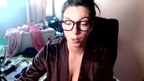 Snapshot of mandybabyxxx chatting on 06.11.26 MandyBabyXXX online show from 06.11.26