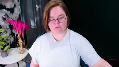 Maneela online show from 05.27.26