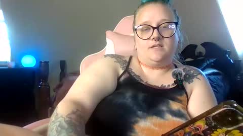 ManicPixiePop online show from 05.08.26