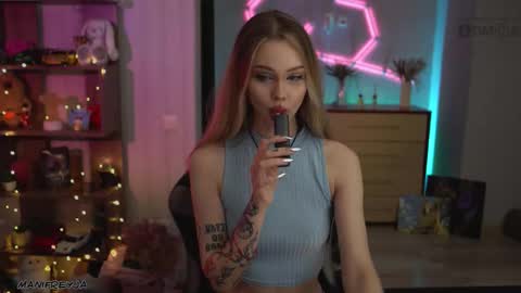 Amelie online show from 11.23.25