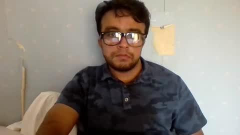 Snapshot of manit21201 chatting on 07.21.26 Manit online show from 07.21.26