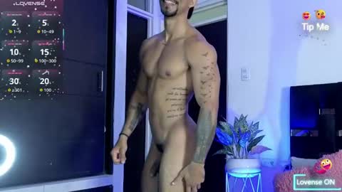 Manolo Hot 1 online show from 06.26.26