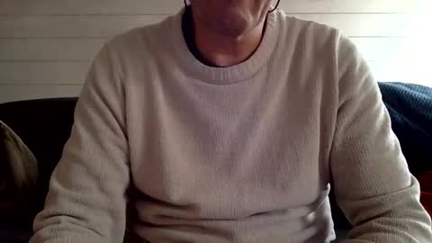 Snapshot of manpower2012 chatting on 12.16.25 Manpo online show from 12.16.25