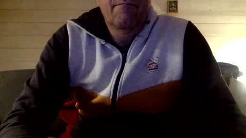 Snapshot of manpower2012 chatting on 03.19.26 Manpo online show from 03.19.26