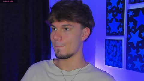  independent model online show from 04.21.26