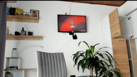 manucute 23  online show from 03.29.26