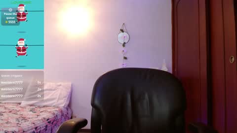 Snapshot of manue_bela chatting on 01.18.25 Angela online show from 01.18.25