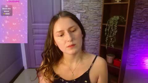 Snapshot of manue_bela chatting on 02.17.25 Angela online show from 02.17.25
