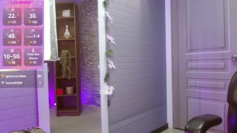 Snapshot of manue_bela chatting on 02.26.25 Angela online show from 02.26.25