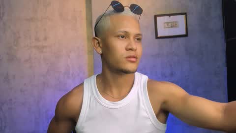 Manuel online show from 11.12.25