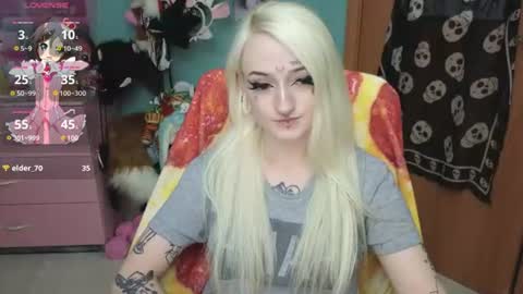 Manuela online show from 08.03.26