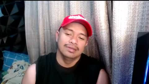 Snapshot of manwhorevlady chatting on 03.13.26 vladimir online show from 03.13.26