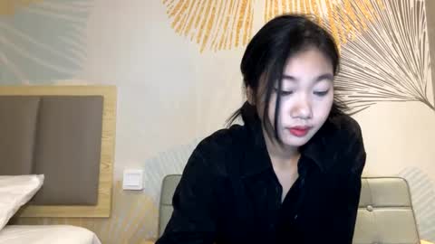 Snapshot of maodom chatting on 02.22.25 maodom online show from 02.22.25