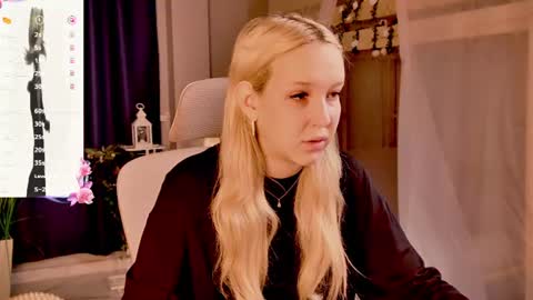Snapshot of maoqibeverly chatting on 06.19.26 Maoqi online show from 06.19.26