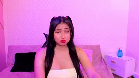 Snapshot of mar_08_ chatting on 10.16.25 Mar online show from 10.16.25