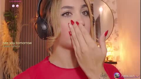 Mara Independent Model online show from 03.23.26