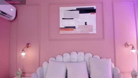 Mara  online show from 09.13.25