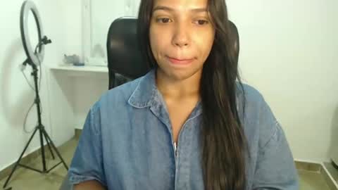Snapshot of mara_sex chatting on 01.09.25 pao online show from 01.09.25