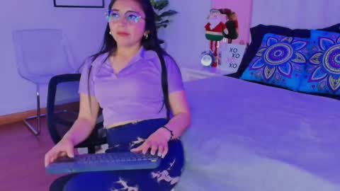 Mara online show from 12.17.25