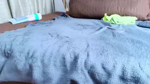 maraa_x online show from 10.15.25