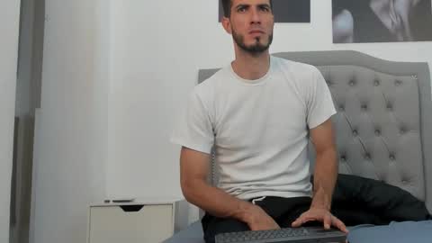 Marc Ruffalo online show from 02.08.26