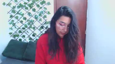 Snapshot of marce_bunny chatting on 12.18.25 Marcela online show from 12.18.25