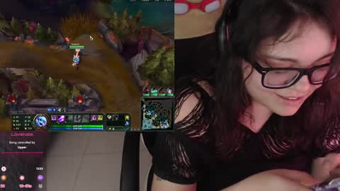 Snapshot of marcela2101 chatting on 02.28.25 marcela2101 online show from 02.28.25
