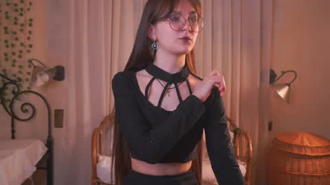 Eva online show from 04.20.26
