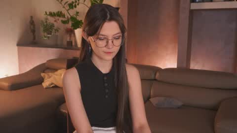 Eva online show from 04.28.26