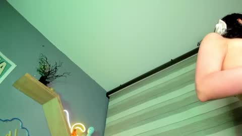 Snapshot of marcelinee__ chatting on 12.15.24 Marce  online show from 12.15.24