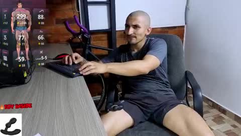 Marck  Independent model  online show from 11.22.25