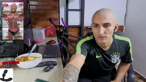 Marck  Independent model  online show from 04.23.26