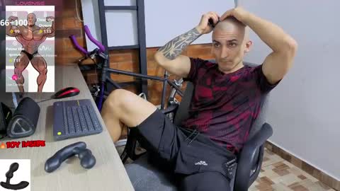 Marck  Independent model  online show from 05.06.26
