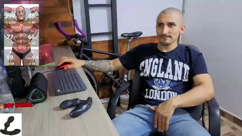Marck  Independent model  online show from 05.17.26