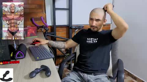 Marck  Independent model  online show from 05.25.26