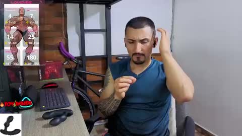 Marck  Independent model  online show from 07.07.26