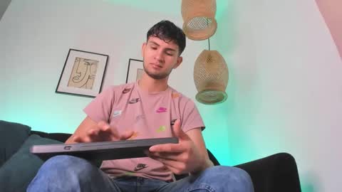 Snapshot of marcus_fire chatting on 02.07.25 marcus_fire online show from 02.07.25
