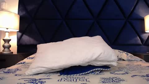 Marcus Hanks online show from 02.02.25