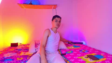 Marcus Hanks online show from 10.22.25