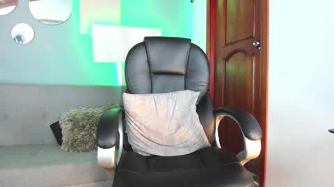 Marcus Jax1 online show from 12.07.24