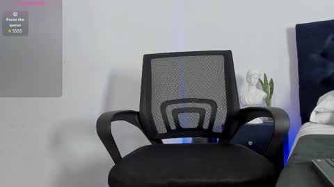 Snapshot of marcus_moreno chatting on 12.02.25 marcus_moreno online show from 12.02.25