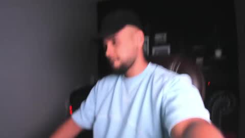 Snapshot of marcus_soler chatting on 05.22.26 marcus_soler online show from 05.22.26
