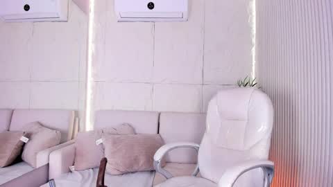 Marelyn online show from 04.15.26