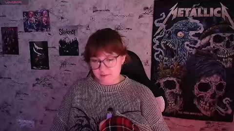 Snapshot of margaret_red chatting on 04.25.26 Margaret online show from 04.25.26