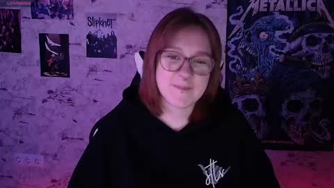 Snapshot of margaret_red chatting on 05.27.26 Margaret online show from 05.27.26
